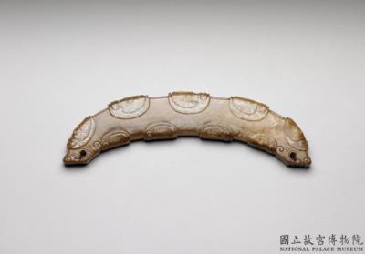 图片[3]-Jade huang ornament with carved pattern, Liangzhu system-China Archive